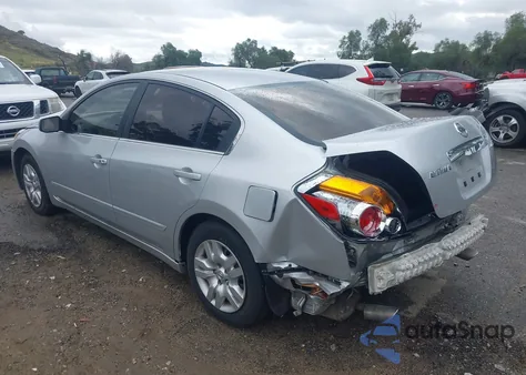 2012 Nissan Altima 2.5 S z USA, uszkodzony, nr VIN 1N4AL2AP6CC193153